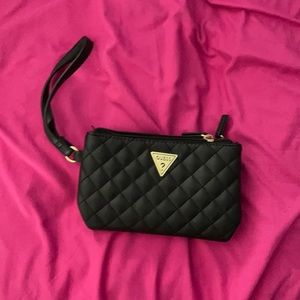 guess purse